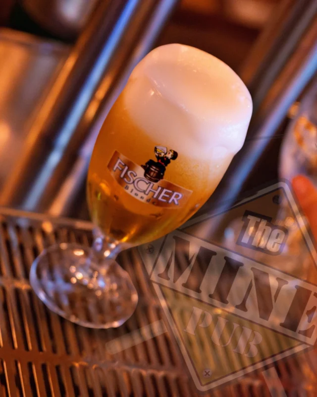 🍻 𝗔𝗹 𝗧𝗵𝗲 𝗠𝗶𝗻𝗲 𝗹𝗮 𝗰𝗼𝗺𝗽𝗮𝗴𝗻𝗶𝗮 𝗻𝗼𝗻 𝗺𝗮𝗻𝗰𝗮 𝗺𝗮𝗶!...𝗽𝗲𝗿𝗰𝗵é 𝗾𝘂𝗶 𝗻𝗼𝗻 𝘀𝗲𝗶 𝗺𝗮𝗶 𝘀𝗼𝗹𝗼!

Ti aspettiamo, il tuo panino ti sta già chiamando! 🍔
📍 Ci trovi in Via Fellini, 23, 87036 Rende (CS)
📲 𝐈𝐧𝐟𝐨 & 𝐩𝐫𝐞𝐧𝐨𝐭𝐚𝐳𝐢𝐨𝐧𝐢: chiamaci o scrivici su WhatsApp al 347 196 8340
